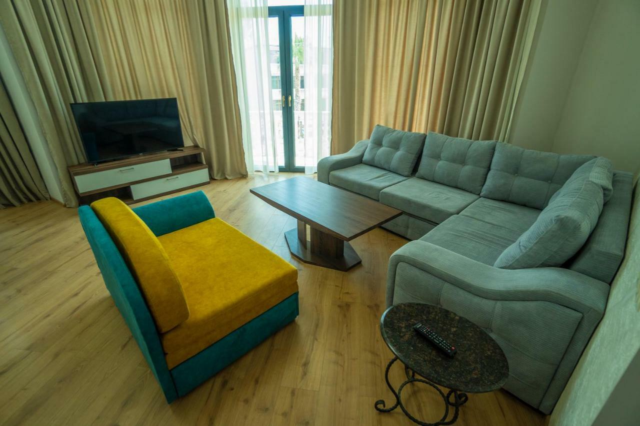 Twins Hotell Anaklia Eksteriør bilde